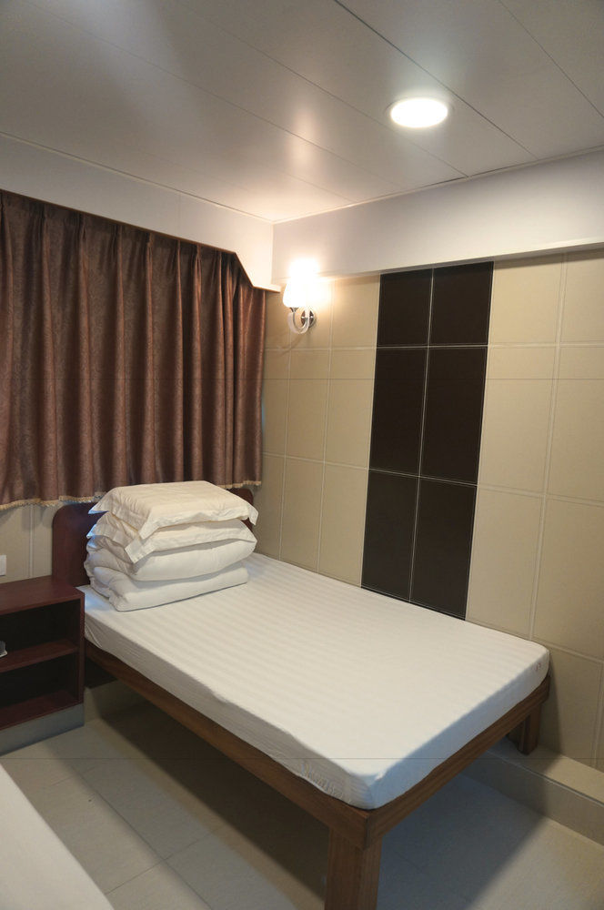 Prince Hotel Kowloon  Exterior photo