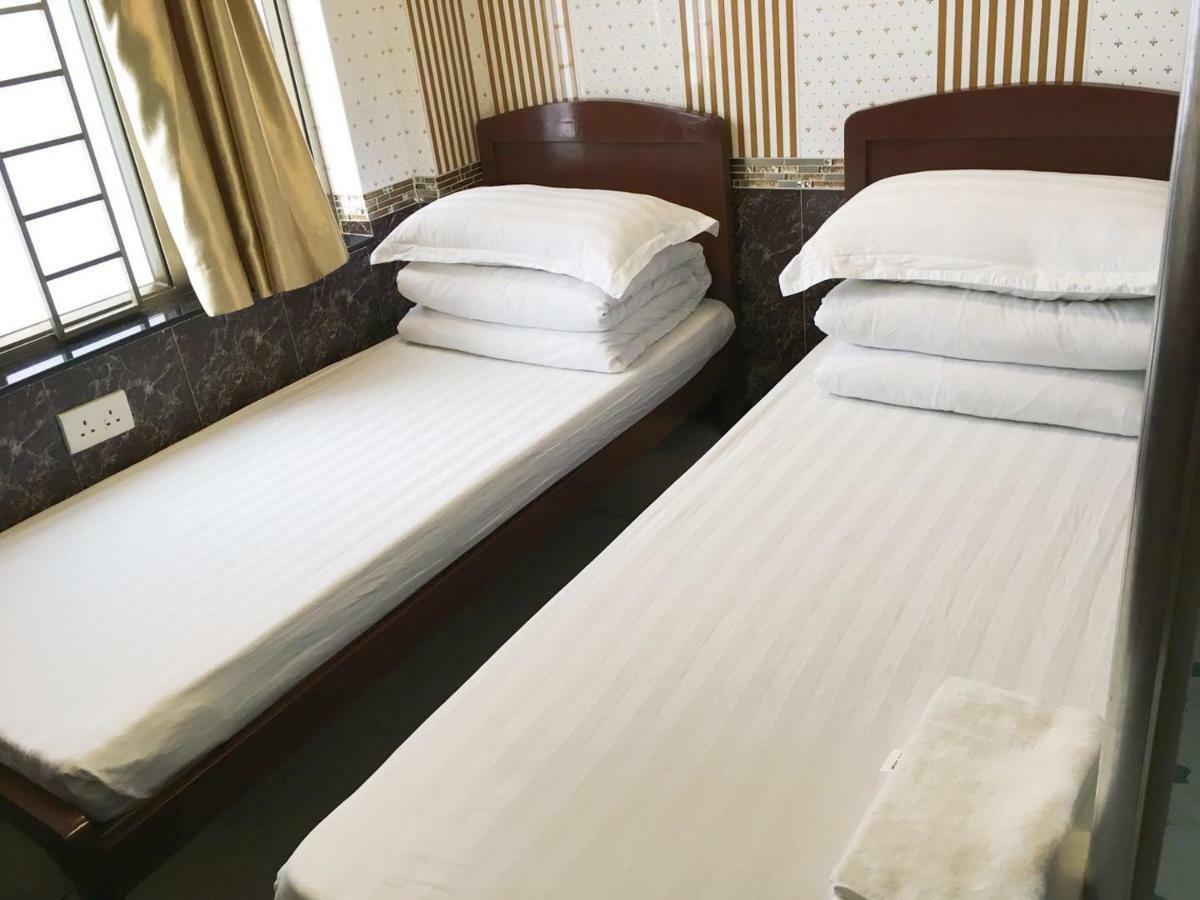 Prince Hotel Kowloon  Exterior photo