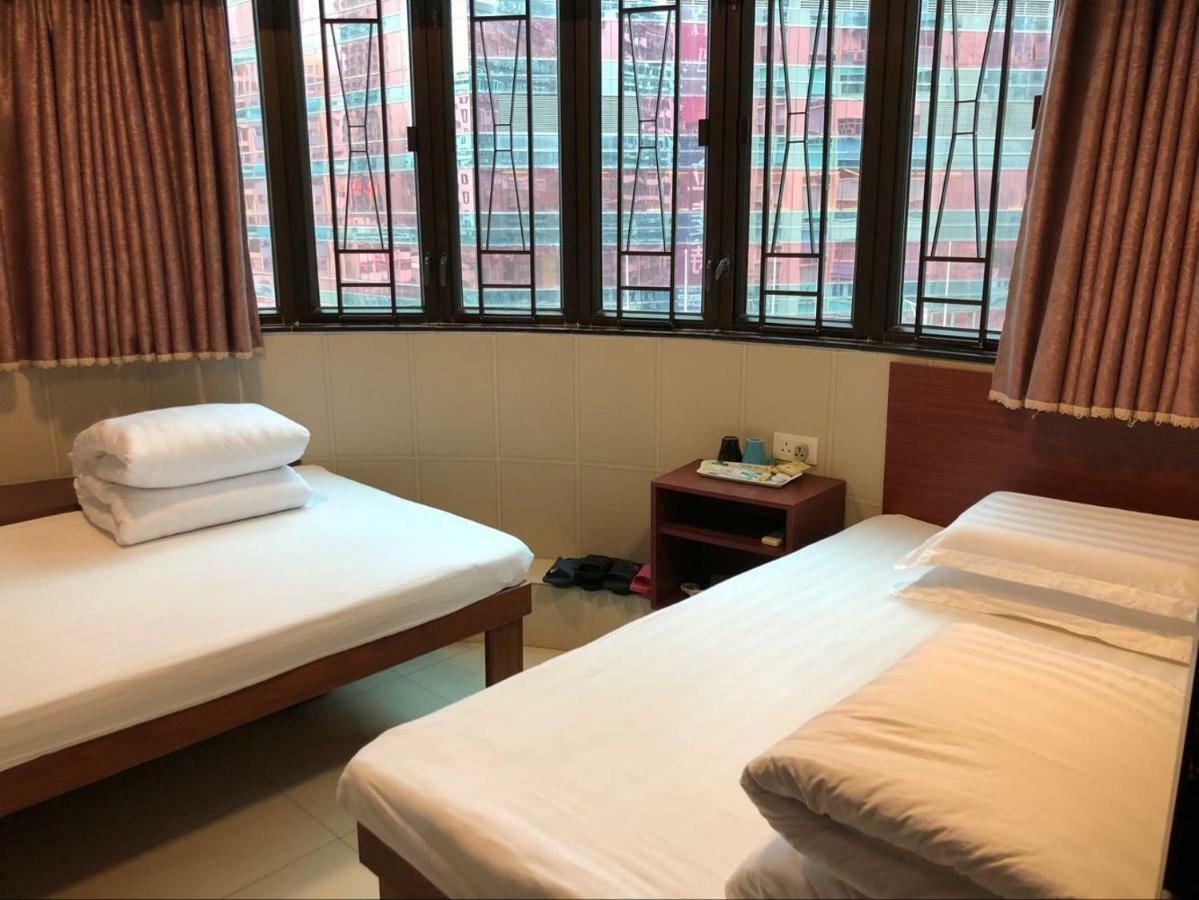 Prince Hotel Kowloon  Exterior photo